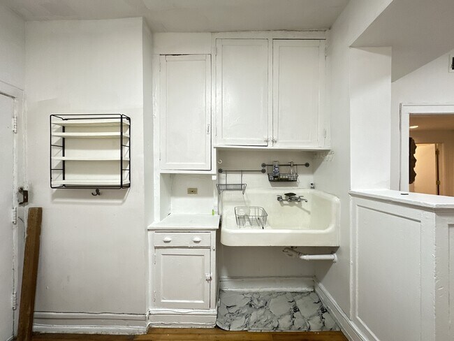 Photo - 2023 N Humboldt Blvd Unidad GF