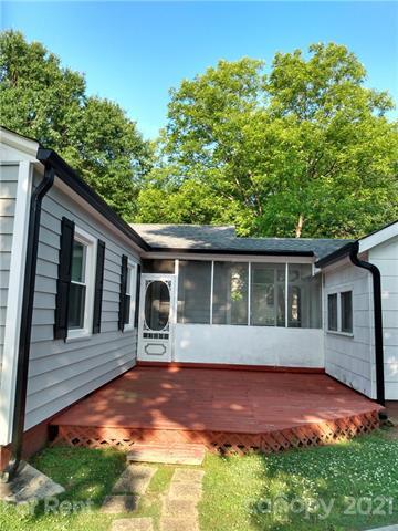 Photo - 1106 Balthis Dr