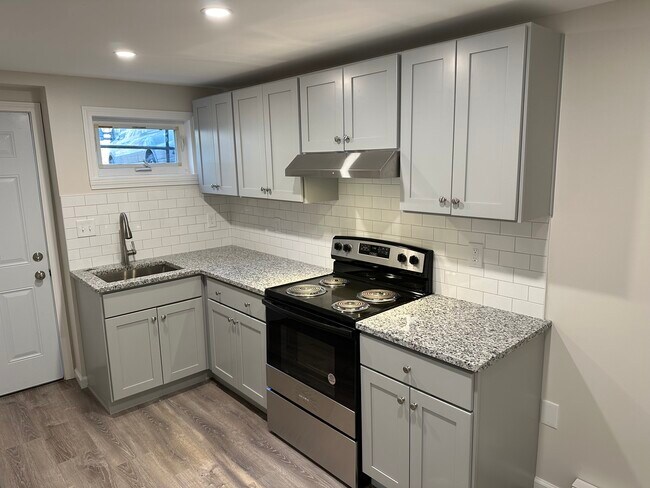 Photo - 47 Boston Tpke