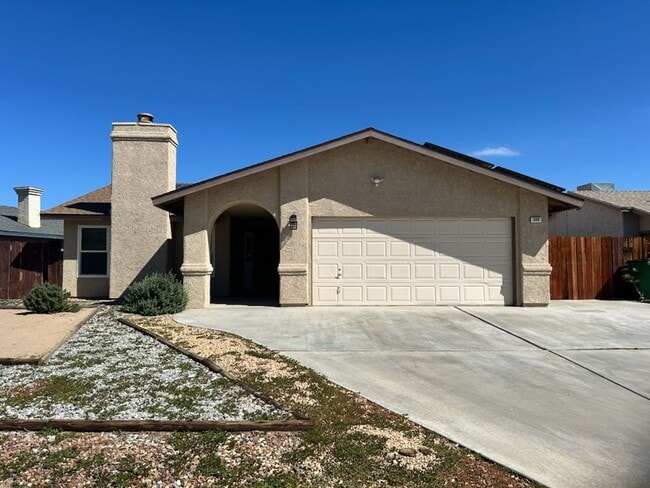 Please call Vaughn Realty, 760-446-6561 to... - Please call Vaughn Realty, 760-446-6561 to...
