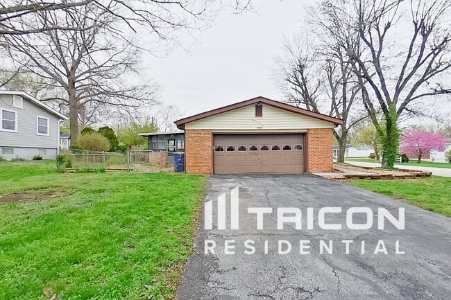 Photo - 1546 Grant Dr House