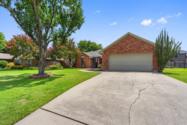 19 Alamosa Dr