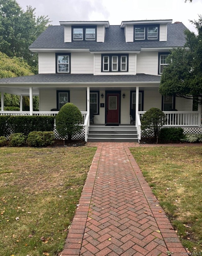 Building Photo - 5 Maplewood Rd Unit 2W