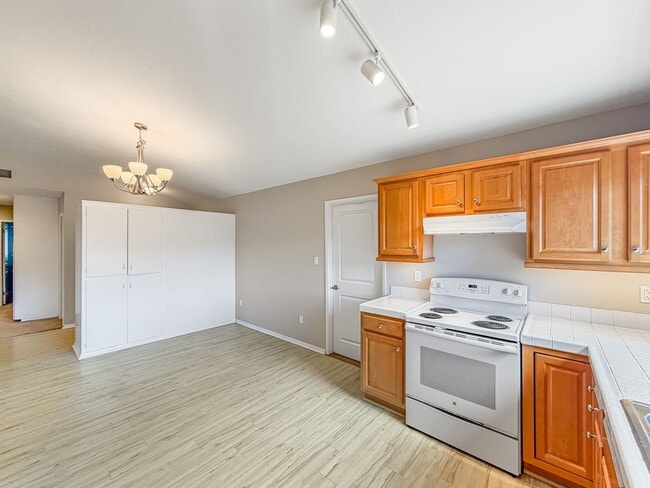 Photo - Stunning 3B/2BA Spacious House with Attached Garage and Large Yard in Clairemont!