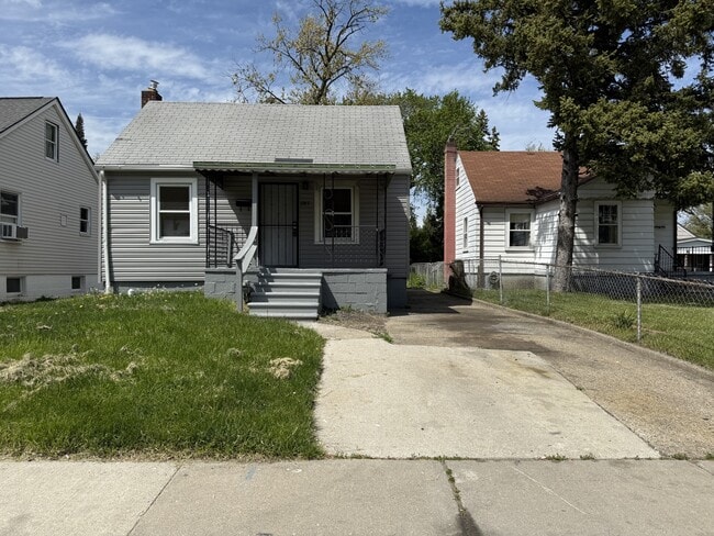 Photo - 7267 Prospect Ave House