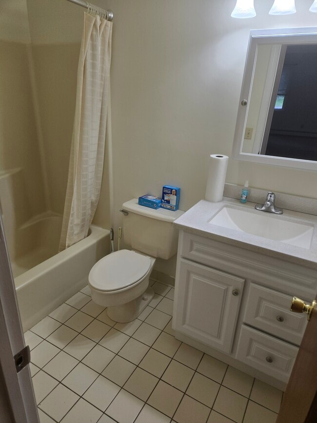 Photo - 17 Intervale Ave Unit 1st floor Intervale