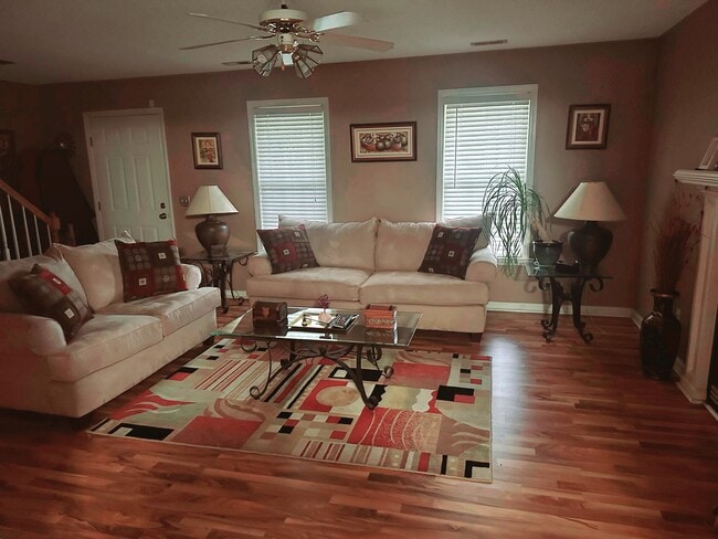 Photo - 2837 Bridgeport Dr