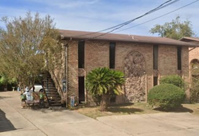 Building Photo - 6174 Coolidge Blvd Unit 6173 Coolidge #3 RTR 06/23