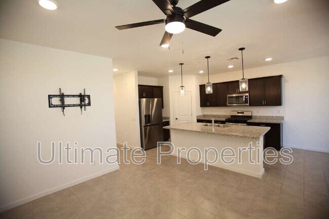 Photo - 25209 N 144th Dr