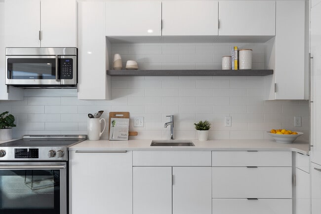 Sleek Cabinetry - Modo Apartments