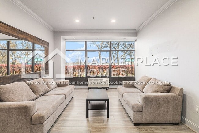 Photo - 300 Riverfront Dr Unit 1I