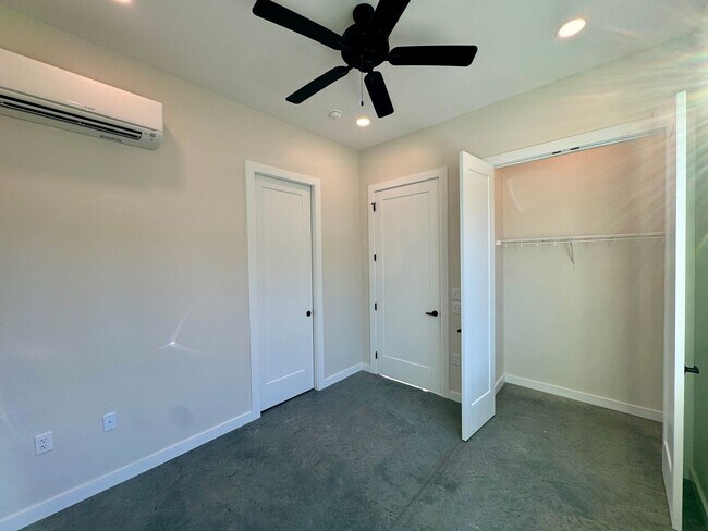 Photo - 1865 Zeta Way