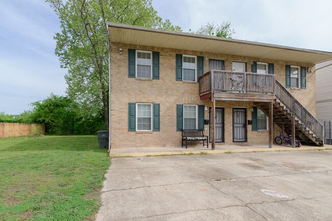 Photo - 834 C Ave Unit A