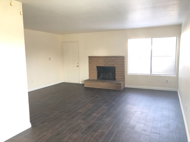 Photo - 6811 Klamath Way Unit #A