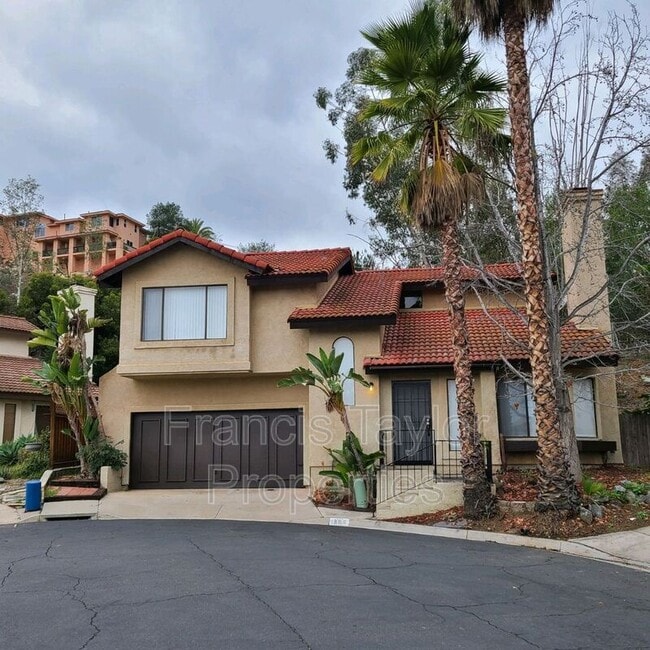 Photo - 1808 Apache Glen House