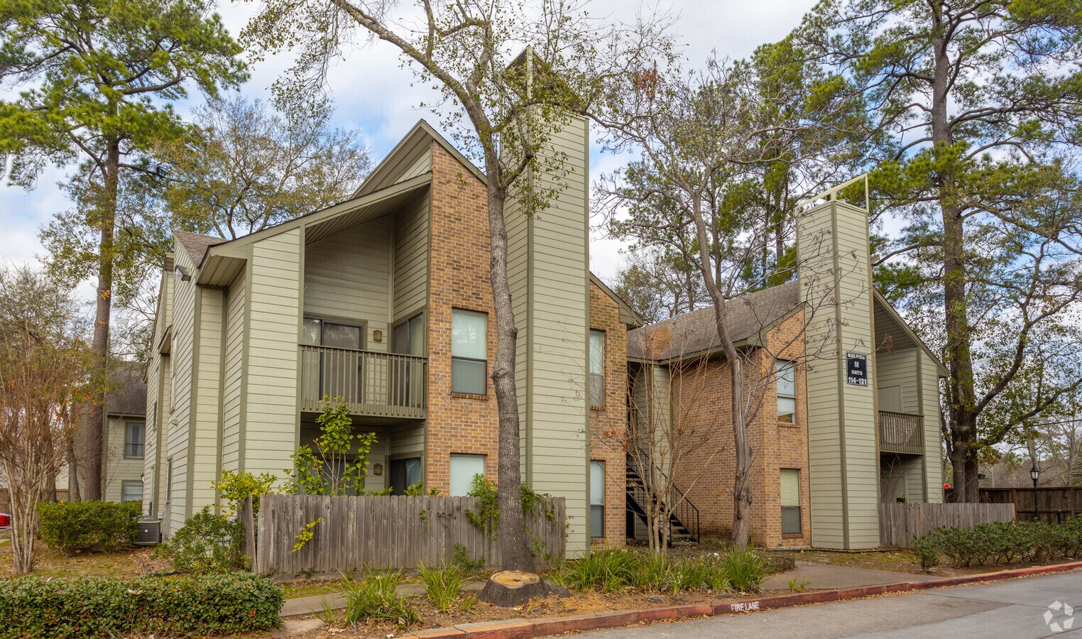 Inverness at Westador - Inverness at Westador Apartments