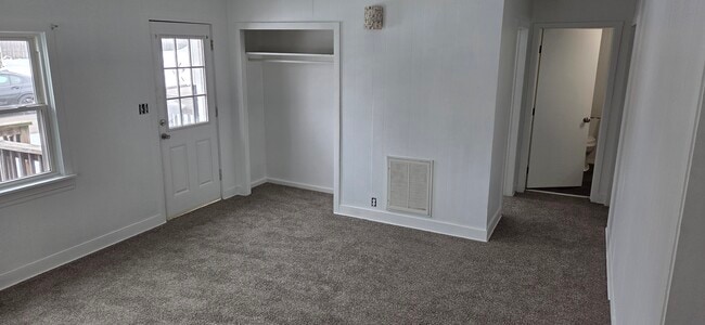 Photo - 222 Rosehill Ave