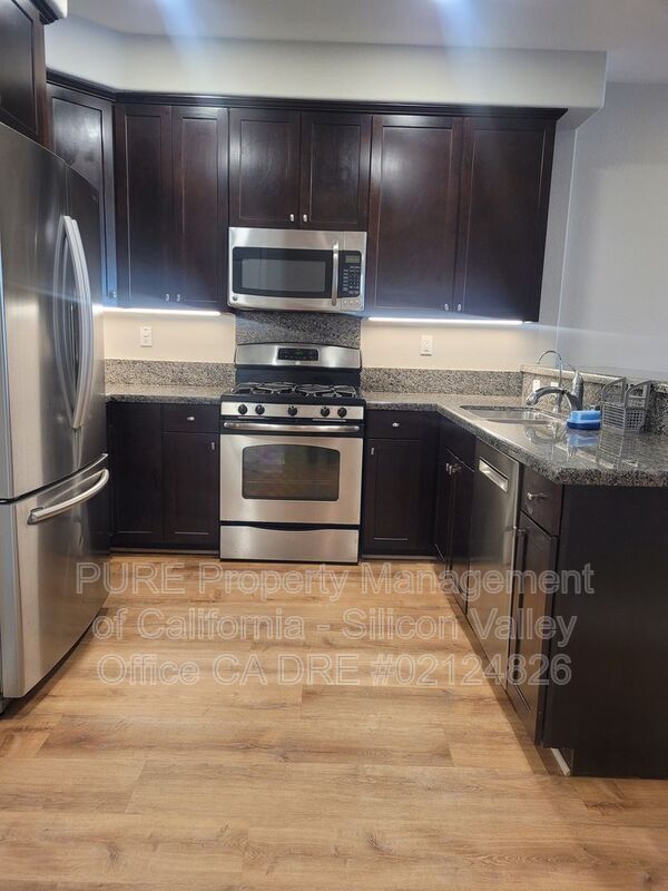 Photo - 1105 Pepper Rd