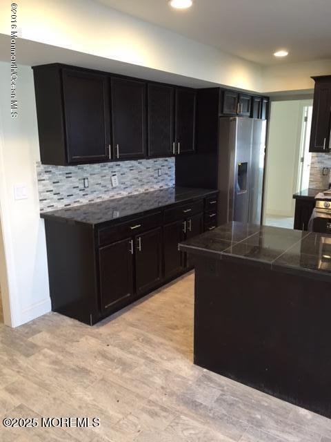 Photo - 28 Irongate Ln