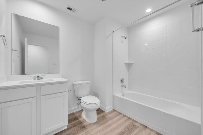 Building Photo - 10316 Penryn Frst Trl