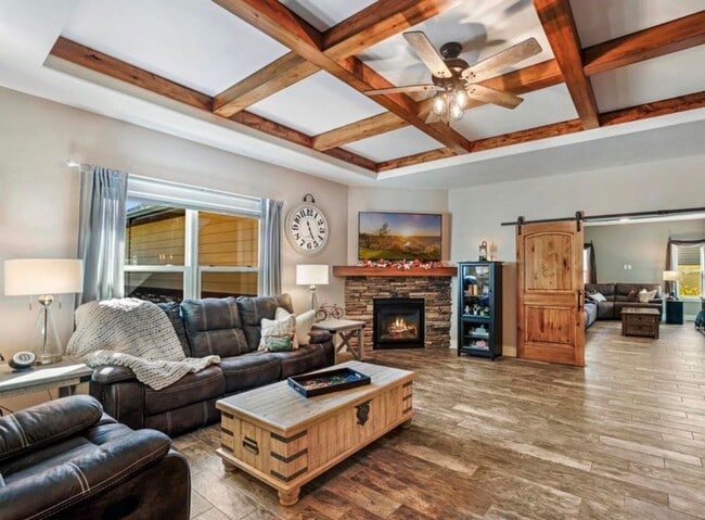 Photo - 2043 Prospector Wy
