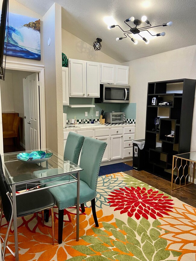 Photo - 6918 Coley Ave Unit 5