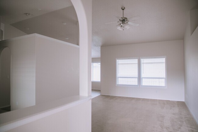 Photo - 1520 Pilot St