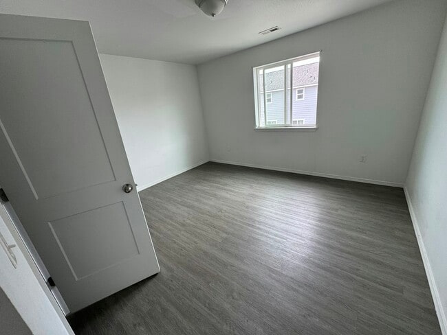 Photo - 2813 W Marina Dr Unit 2