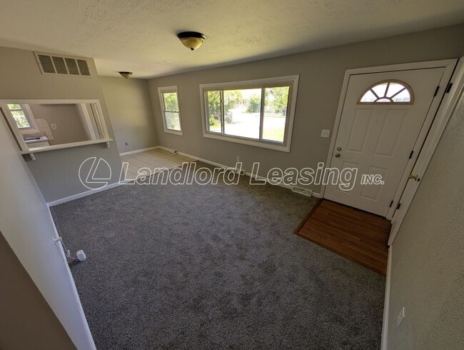4252 Belle Ave