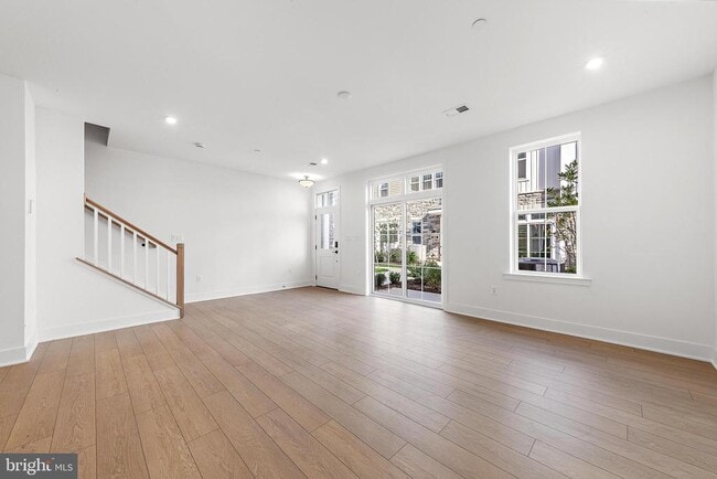 Photo - 11106 Donatello Dr