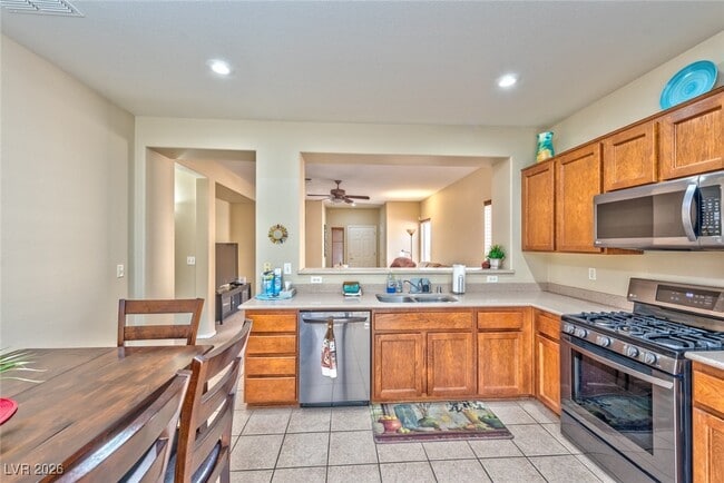 Photo - 2541 Libretto Ave