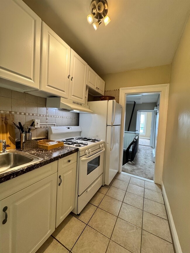 Photo - 798 Ocean Ave Unidad 2