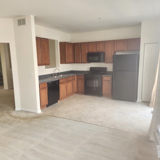 Photo - 830 Summit Creek Dr