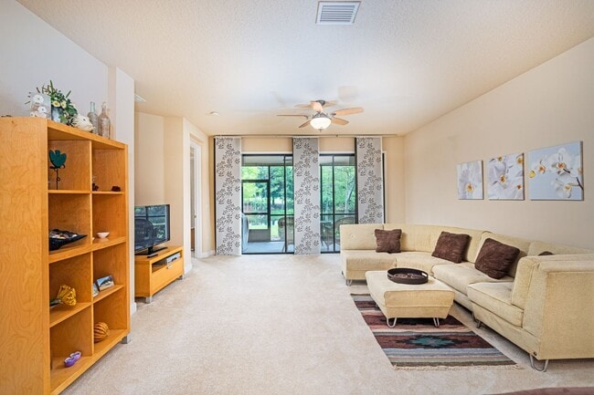 Photo - 787 Cobblestone Way
