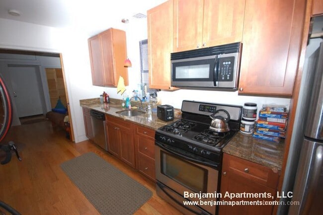 Photo - 64 Louis Prang St Unit 1