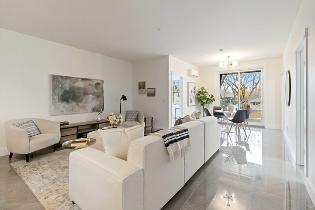 Photo - 1414 Main St Unit 203