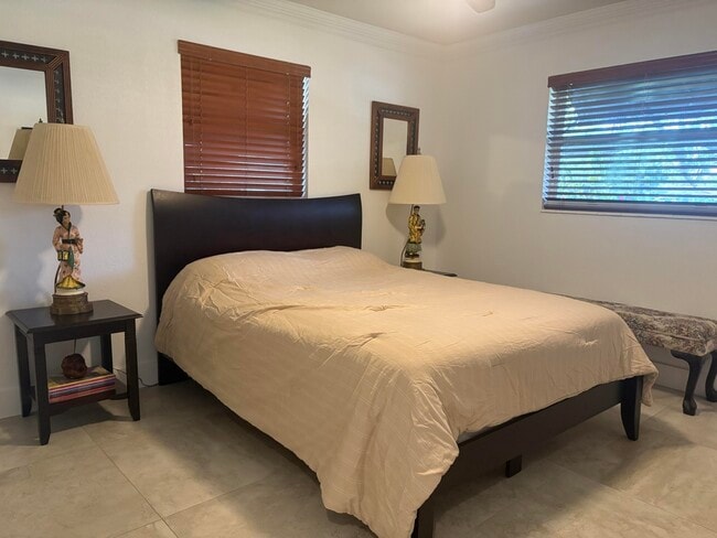 Photo - 2565 Meadow Rd