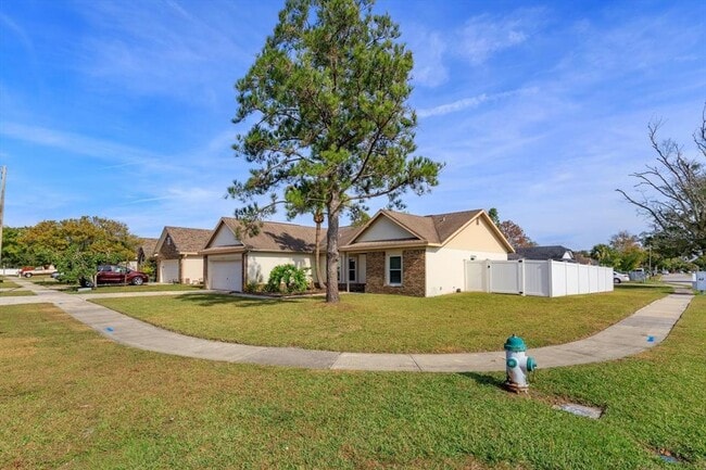 Photo - 3711 Linsbury St