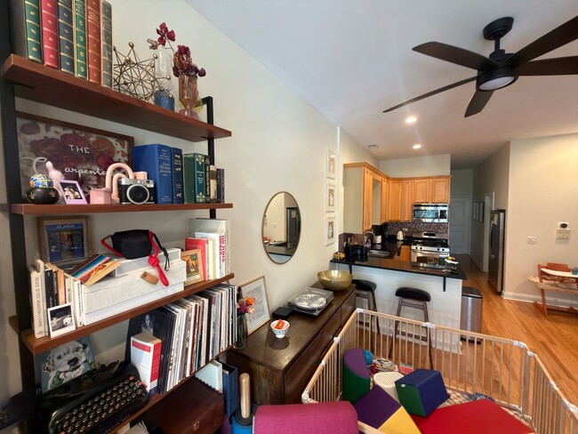 Photo - Beautifully updated & maintained 2 bed/2 bath Noble Square condo in an intimate 3 unit building.