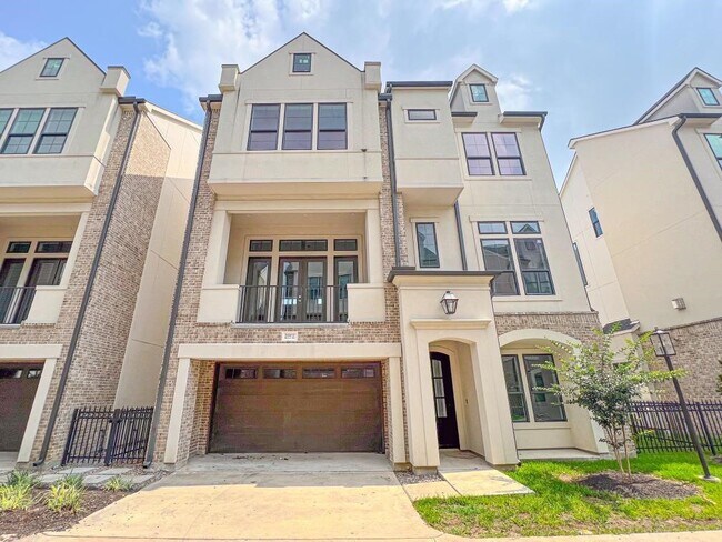 Building Photo - 2122 Blalock Rd Rental