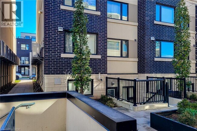 Photo - 1127 Cooke Blvd.