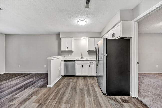 Mount Pleasant Villas Apartment Homes - 1x1 Deluxe