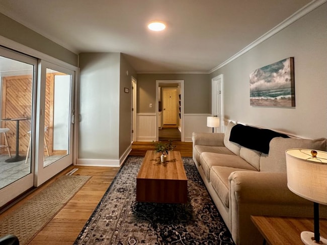 Photo - 378 Ballston Rd