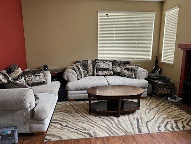 Photo - <b>Sparks Four Bedroom Home with Landscaping Included<br><br> Unidad 6181 Ingleston Dr. Sparks, NV 89436