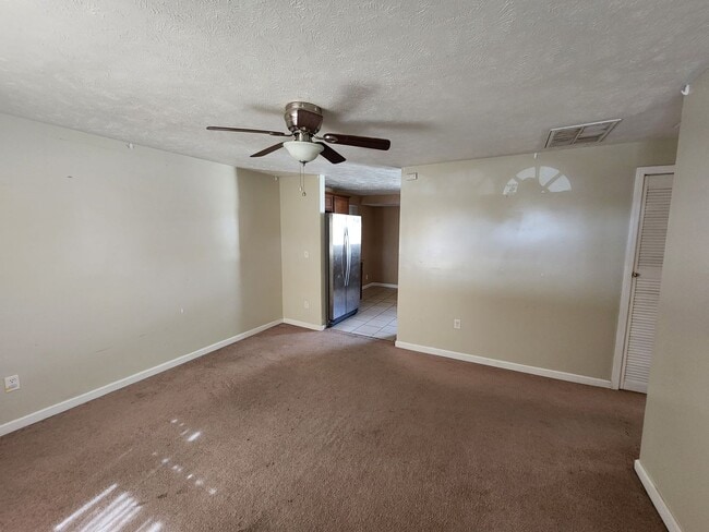 Photo - Clean, 3 Bedroom Home Available Today!