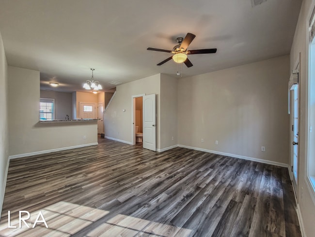 Photo - 127 Beacon Woods Dr