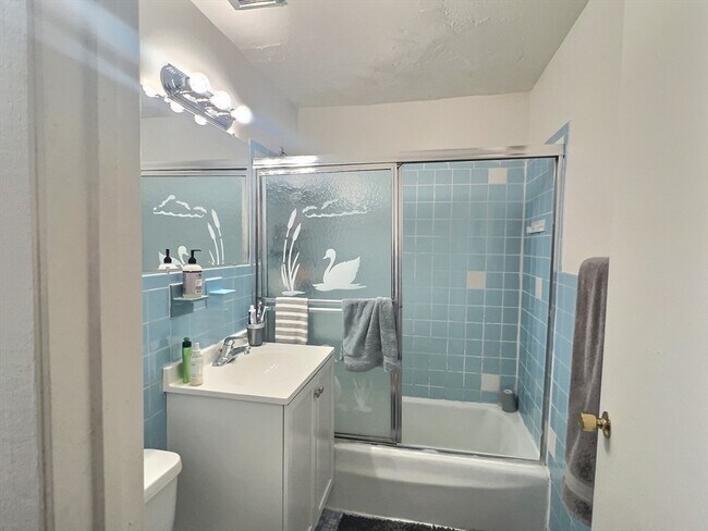 Photo - 1039 Commonwealth Ave Unit 12