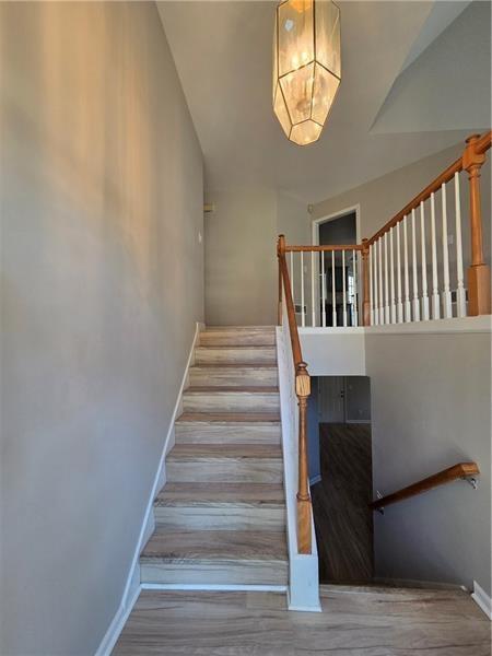 3860 Brookview Point