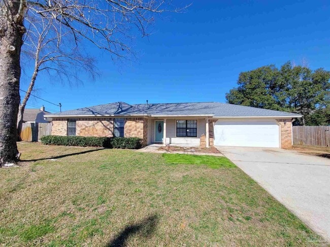 Building Photo - 1306 Pine Hill Cir
