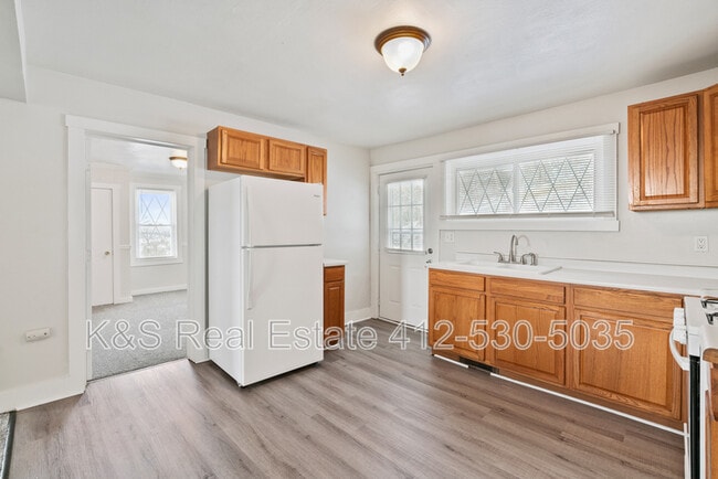 Photo - 803 Vermont Ave